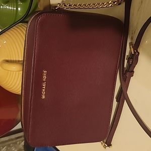 MICHAEL KORS Jet Set burgundy Saffiano Leather Crossbody Bag NWOT